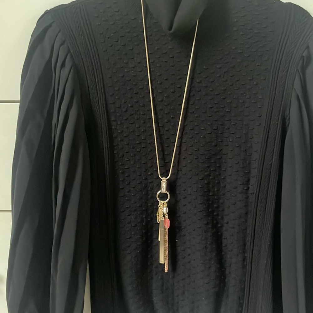 White House Black Market necklace